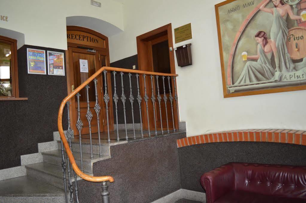 A Plus Hotel & Hostel Prague Exterior photo